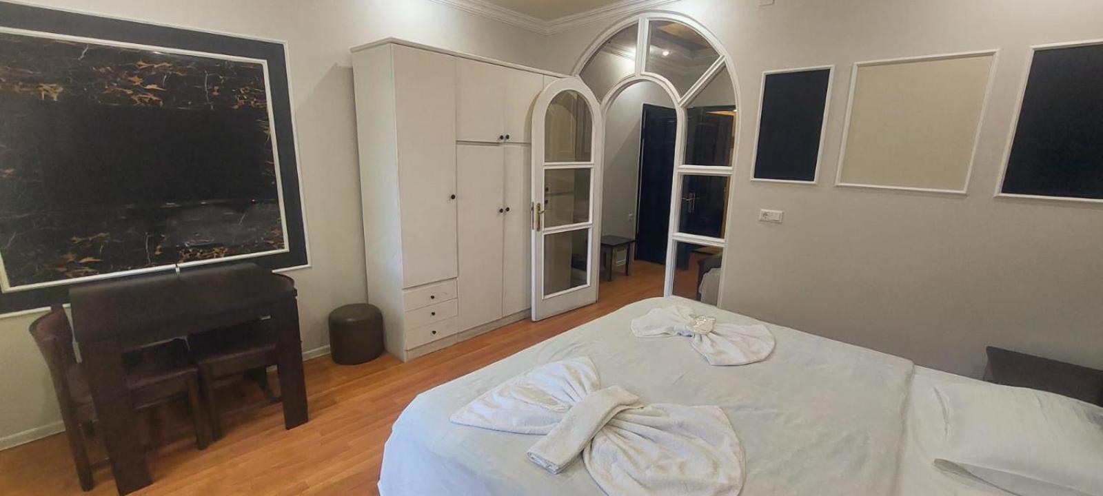 Metrepol Hotel Batum Dış mekan fotoğraf