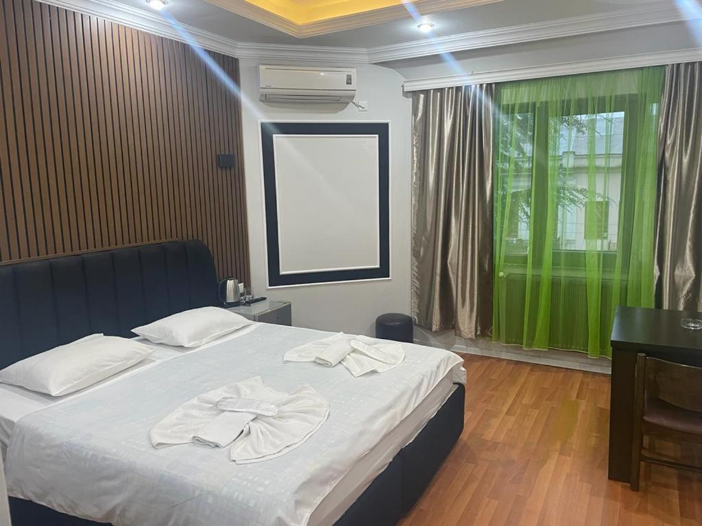 Metrepol Hotel Batum Dış mekan fotoğraf