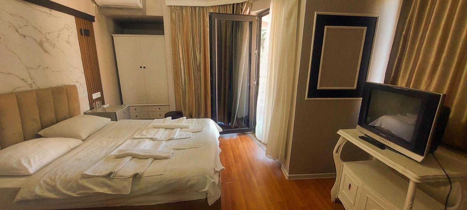 Metrepol Hotel Batum Dış mekan fotoğraf