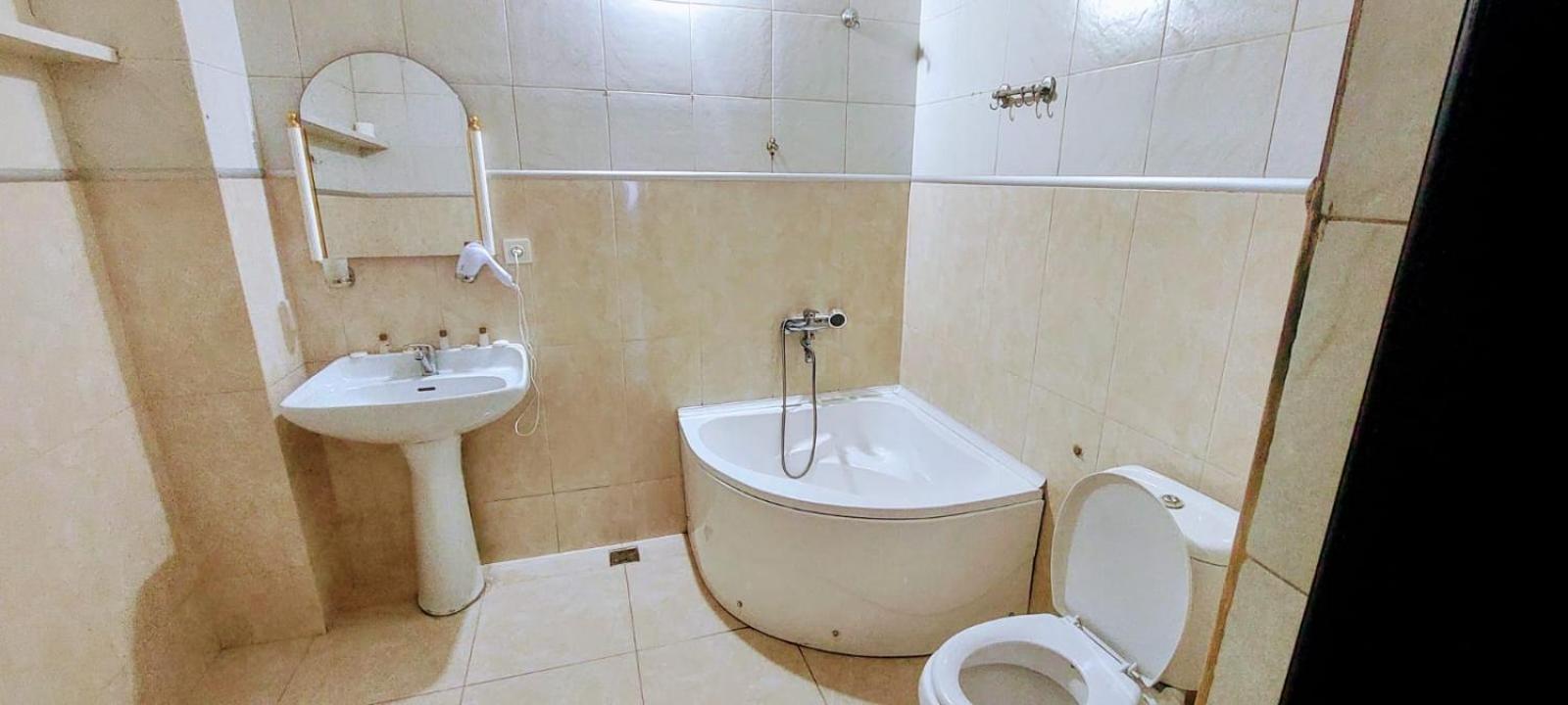 Metrepol Hotel Batum Dış mekan fotoğraf