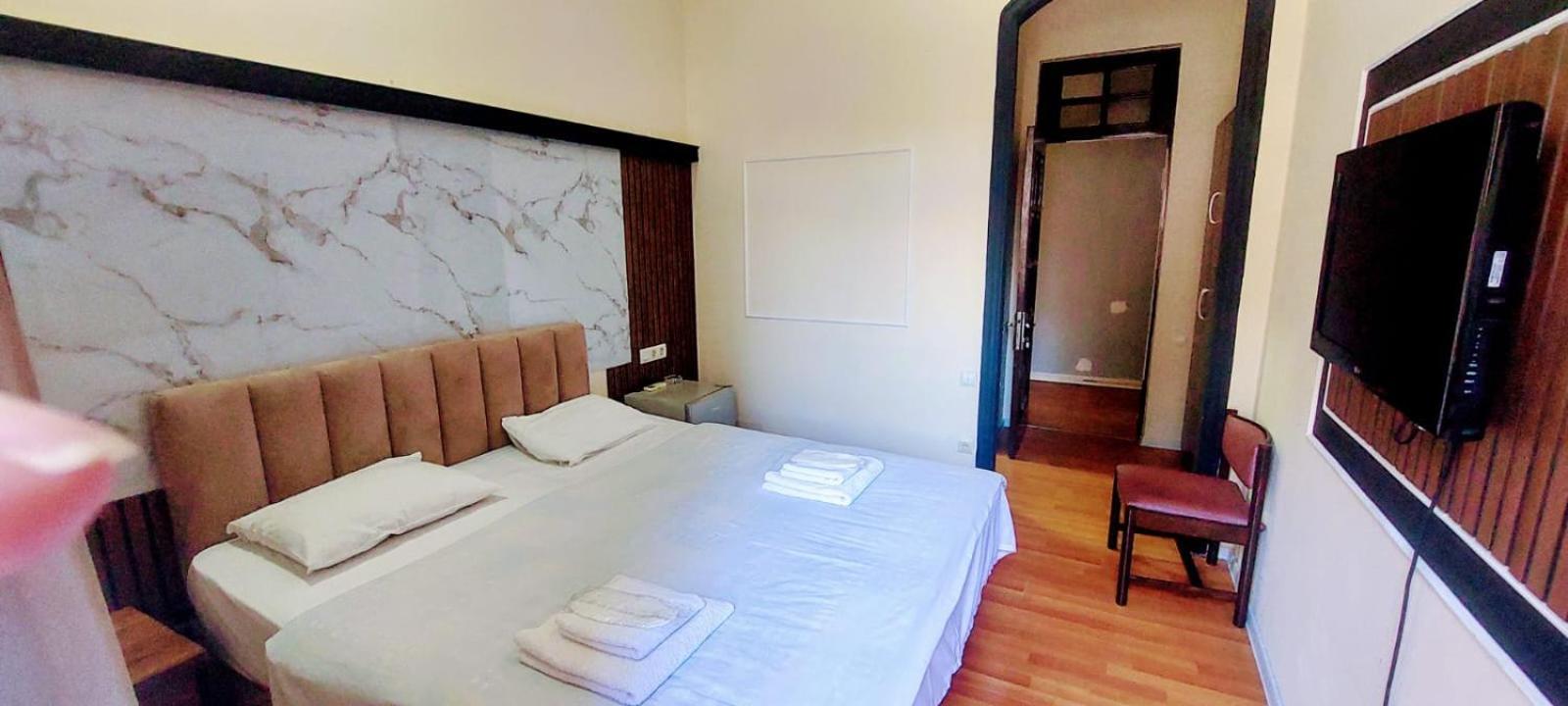 Metrepol Hotel Batum Dış mekan fotoğraf