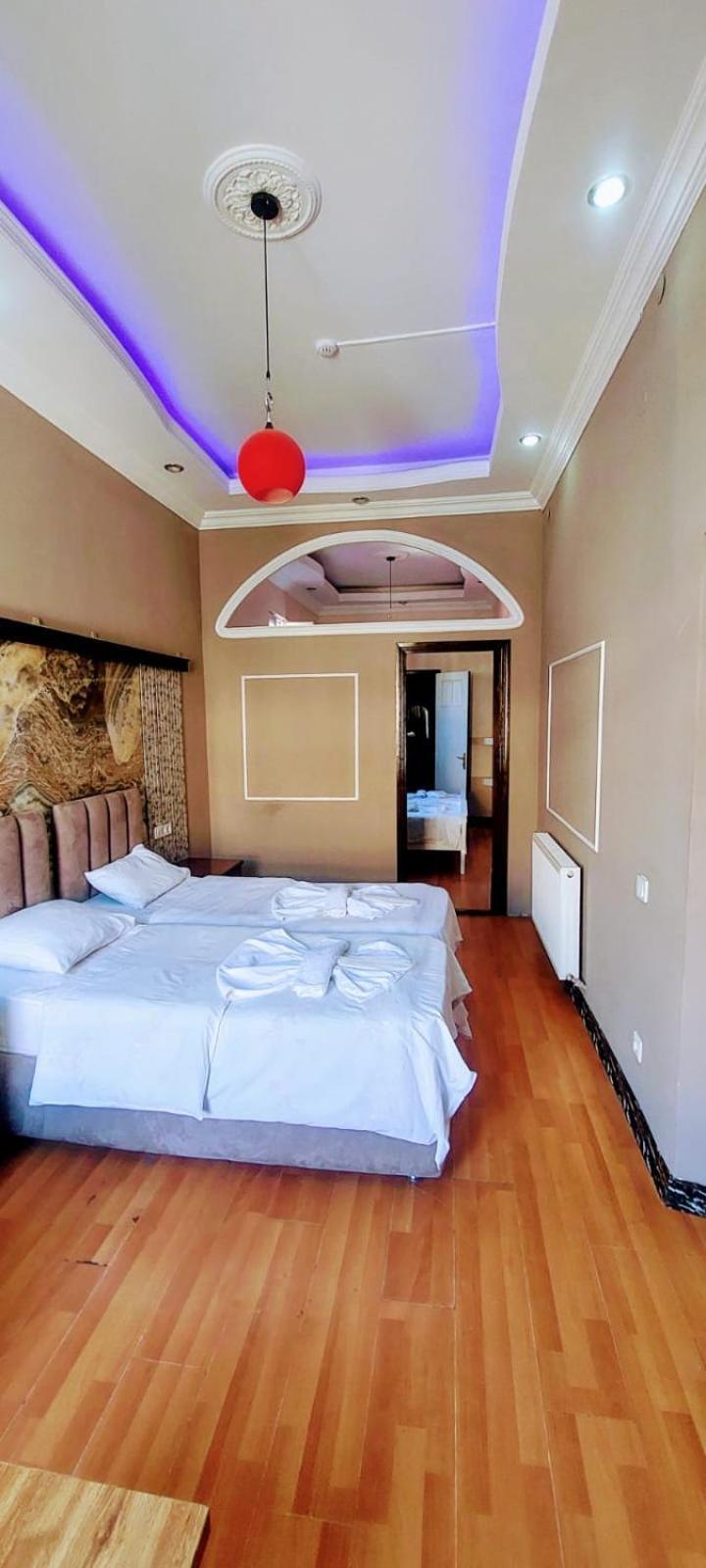 Metrepol Hotel Batum Dış mekan fotoğraf